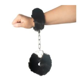 Fluffy Handcuffs Black